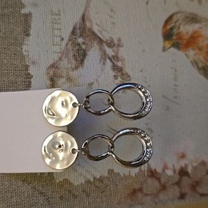 Silvertone cz earrings clip on J19